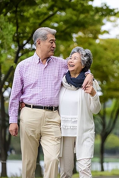 我们需要怎样的中国式老年生活？“新型养老”来袭，从养老到享老
