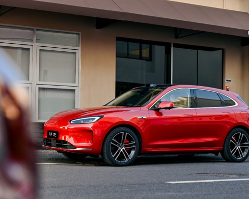 聚焦20-30万级智能SUV，问界新M5 Ultra与小米YU7谁更值得入？