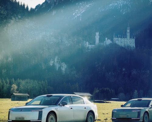 穿越10国的中国名片：尊界S800用12000公里征途对话世界豪华