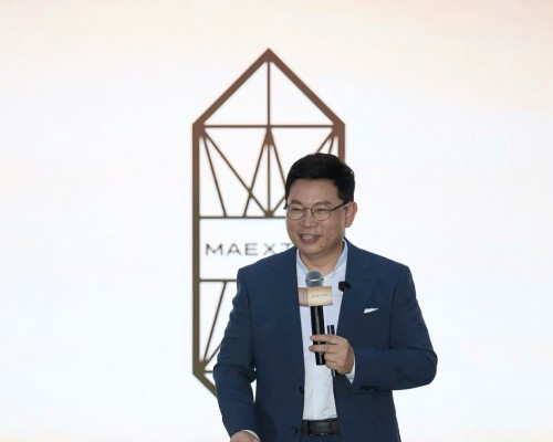 尊界双旗舰新品首批交付，以东方匠心与顶尖科技重构超豪华市场新秩序